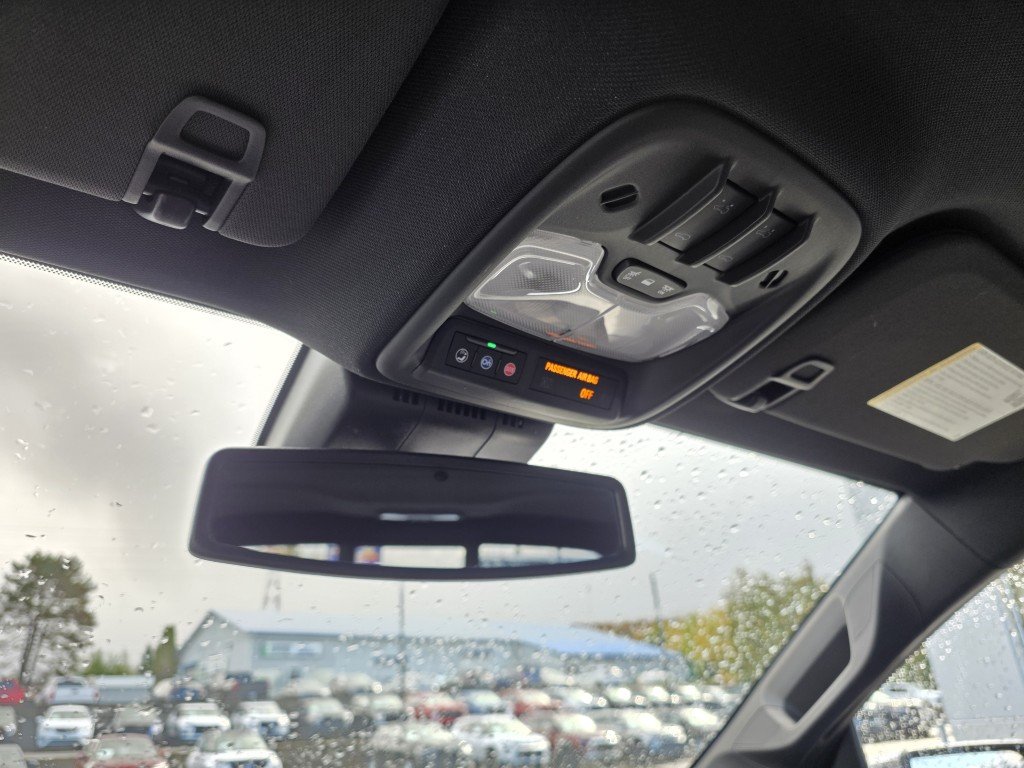 2025 GMC Canyon Denali Black Mont-Laurier - photo #33