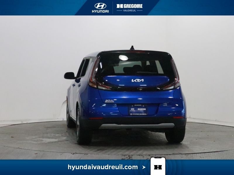 2023 Kia Soul Blue Vaudreuil-Dorion - photo #7