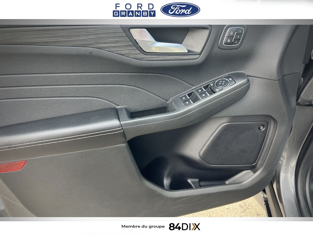 Ford Escape 2023 Gris Granby - photo #14