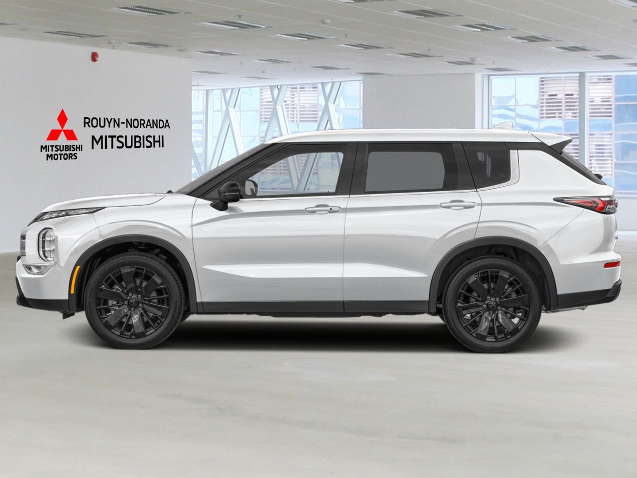 2026 Mitsubishi Outlander White Diamond Rouyn-Noranda - photo #1
