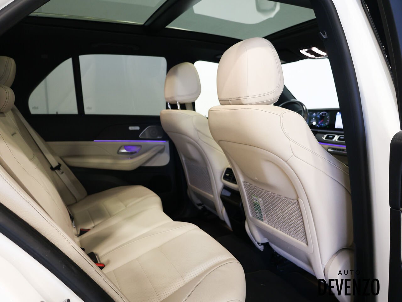 2022 Mercedes-Benz GLE White Saint-Eustache - photo #9