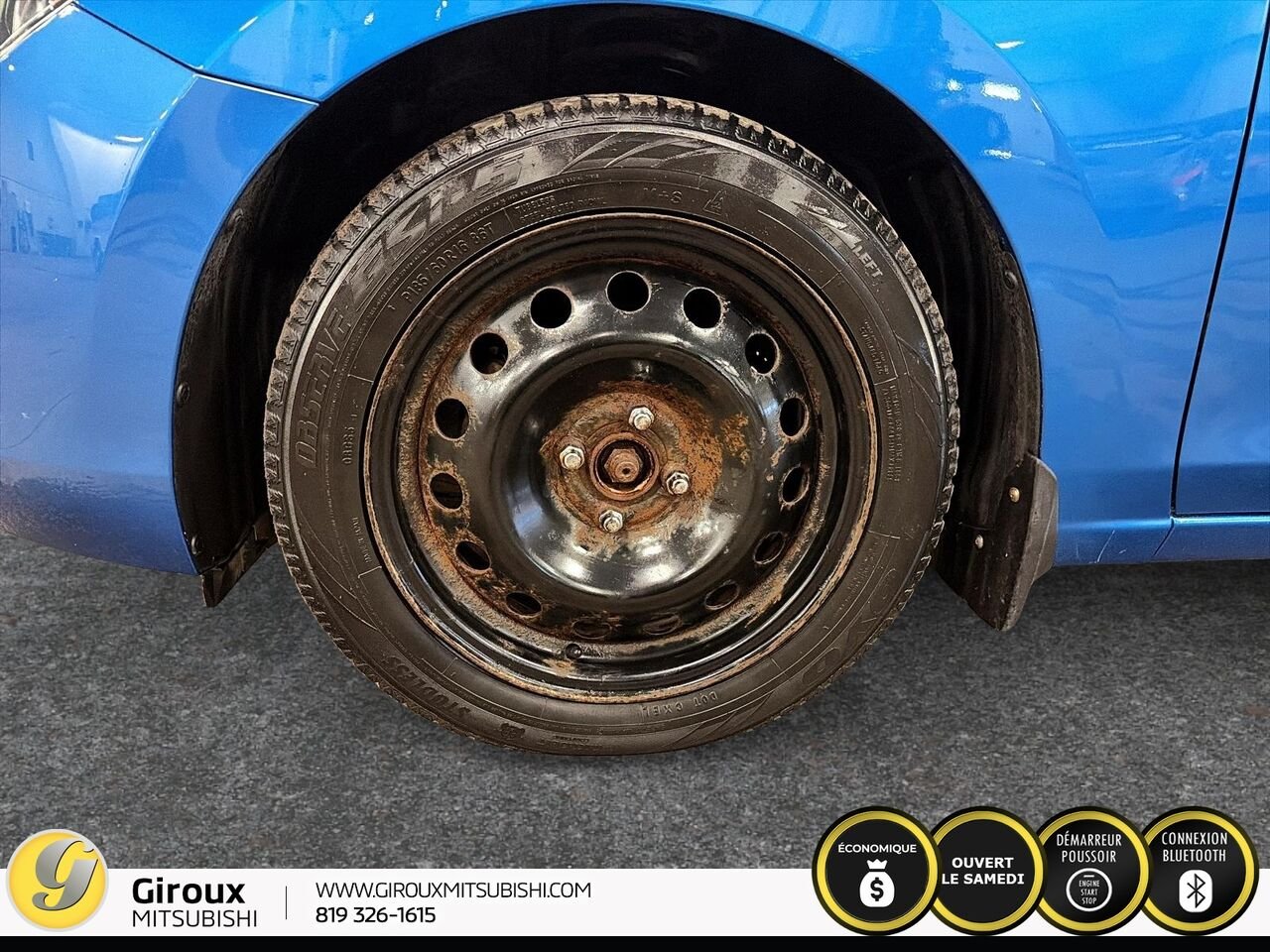 2020 Toyota Yaris Hatchback Blue Sainte-Agathe-des-Monts - photo #6