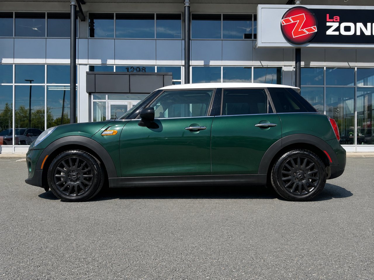 MINI Cooper toit rigide 5 portes 2015 Vert Granby - photo #2
