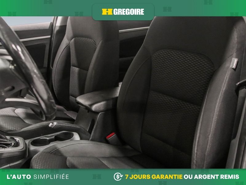 Hyundai Elantra 822787 | Preferred AUTO A/C NAV GR ELECT MAGS CAM RECUL BLU 2019 Gris Laval - photo #13