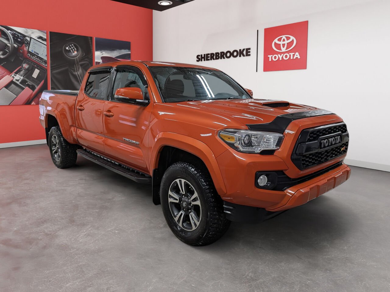 2017 Toyota Tacoma 5TFDZ5BN2HX018435 Inferno Sherbrooke - photo #2