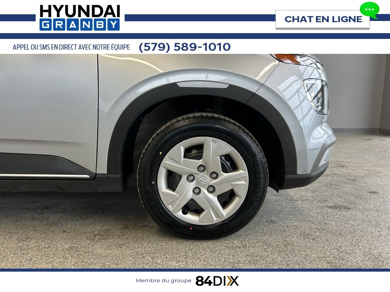 Hyundai Venue 2023 Gris Granby - photo #8