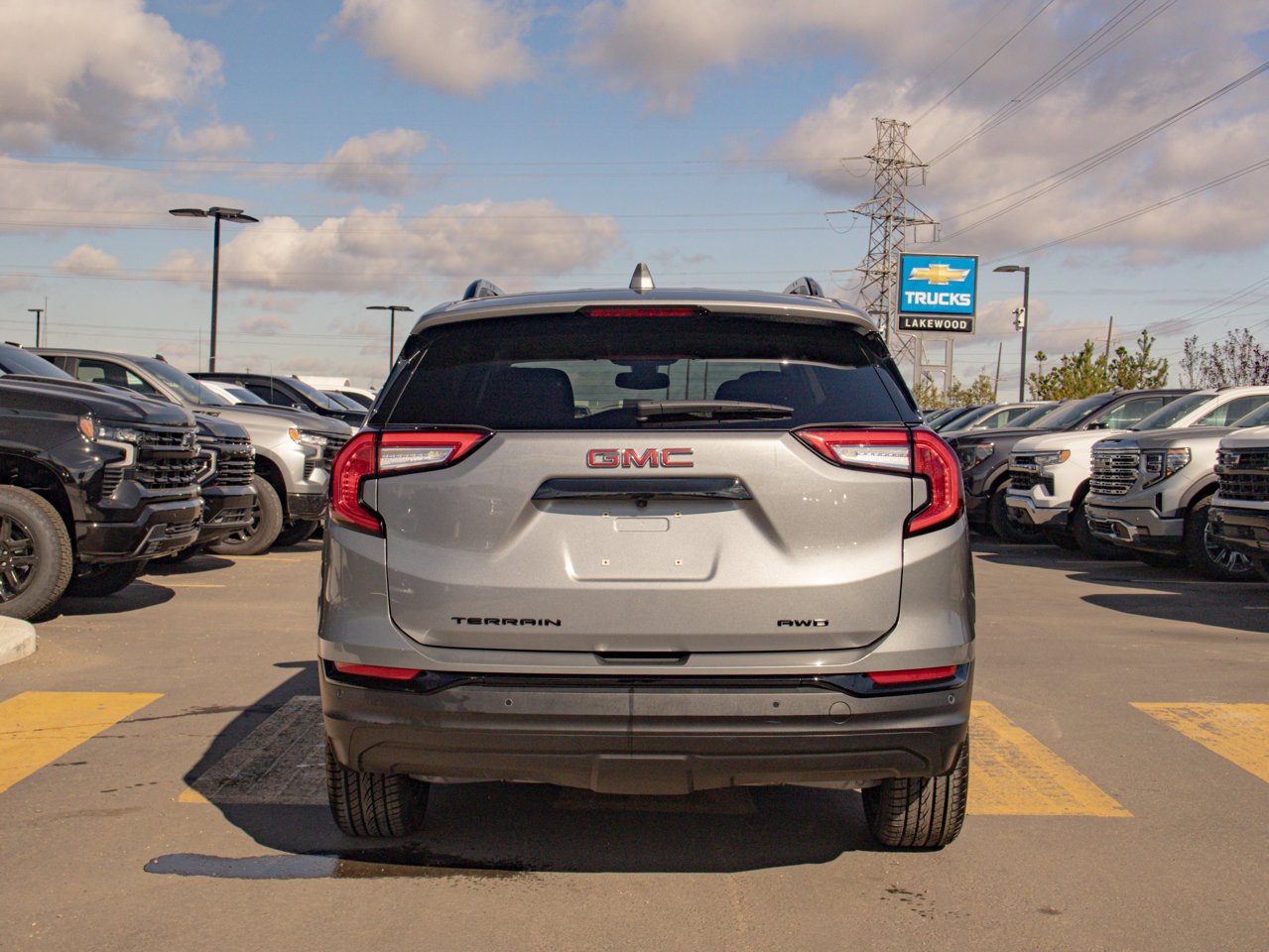 2024 GMC Terrain AWD 4dr SLE Grey Sherwood Park - photo #7