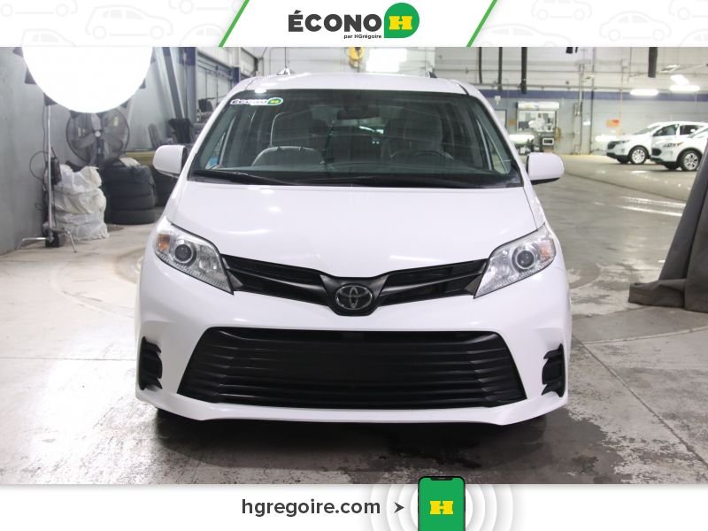 2020 Toyota Sienna White Blainville - photo #1