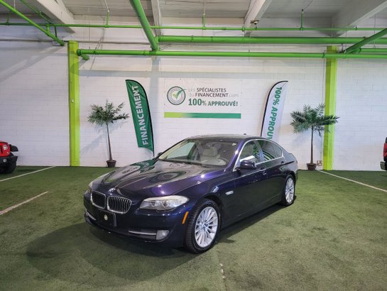 BMW Série 5 Traction intégrale xDrive 528i Berline 4 portes 2013 Bleu