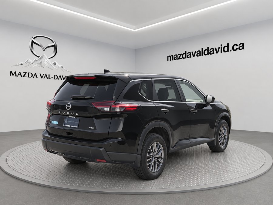 2024 Nissan Rogue AWD Black