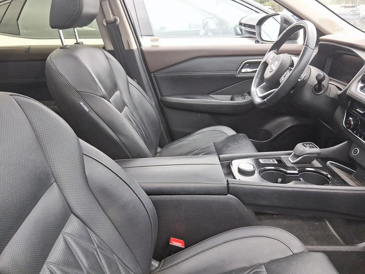2023 Nissan Rogue PLATINE Black Québec - photo #2