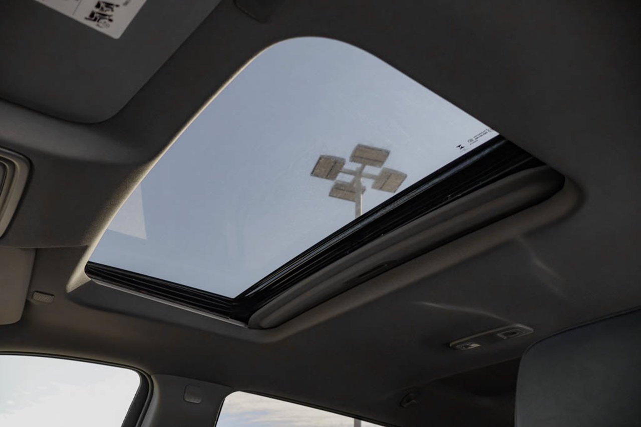 2026 Chevrolet Silverado 3500HD 4WD Crew Cab 159 LTZ Blue Sherwood Park - photo #31