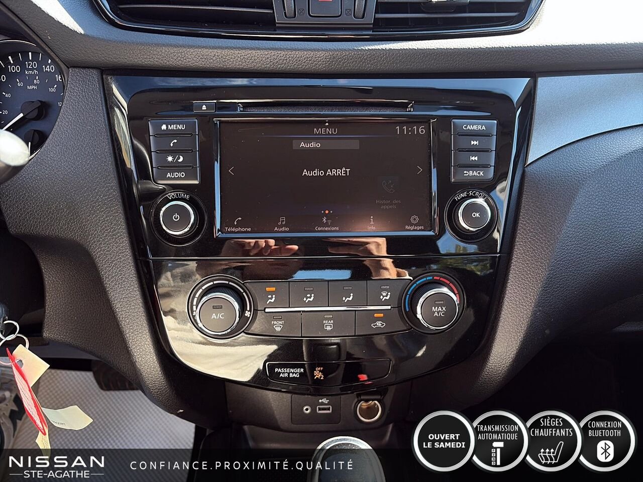 Nissan Qashqai S TI | AUTOMATIQUE | GROUPE COMMODITÉ | UN SEUL PROPRIÉTAIRE 2019 Gris Saint-Jérôme - photo #17