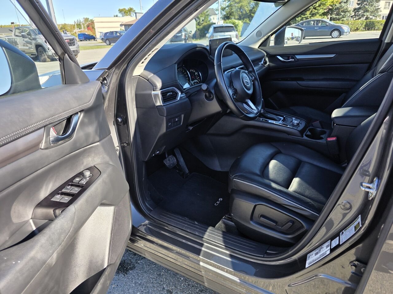 Mazda CX-5 GS 2024 Gris Rouyn-Noranda - photo #10