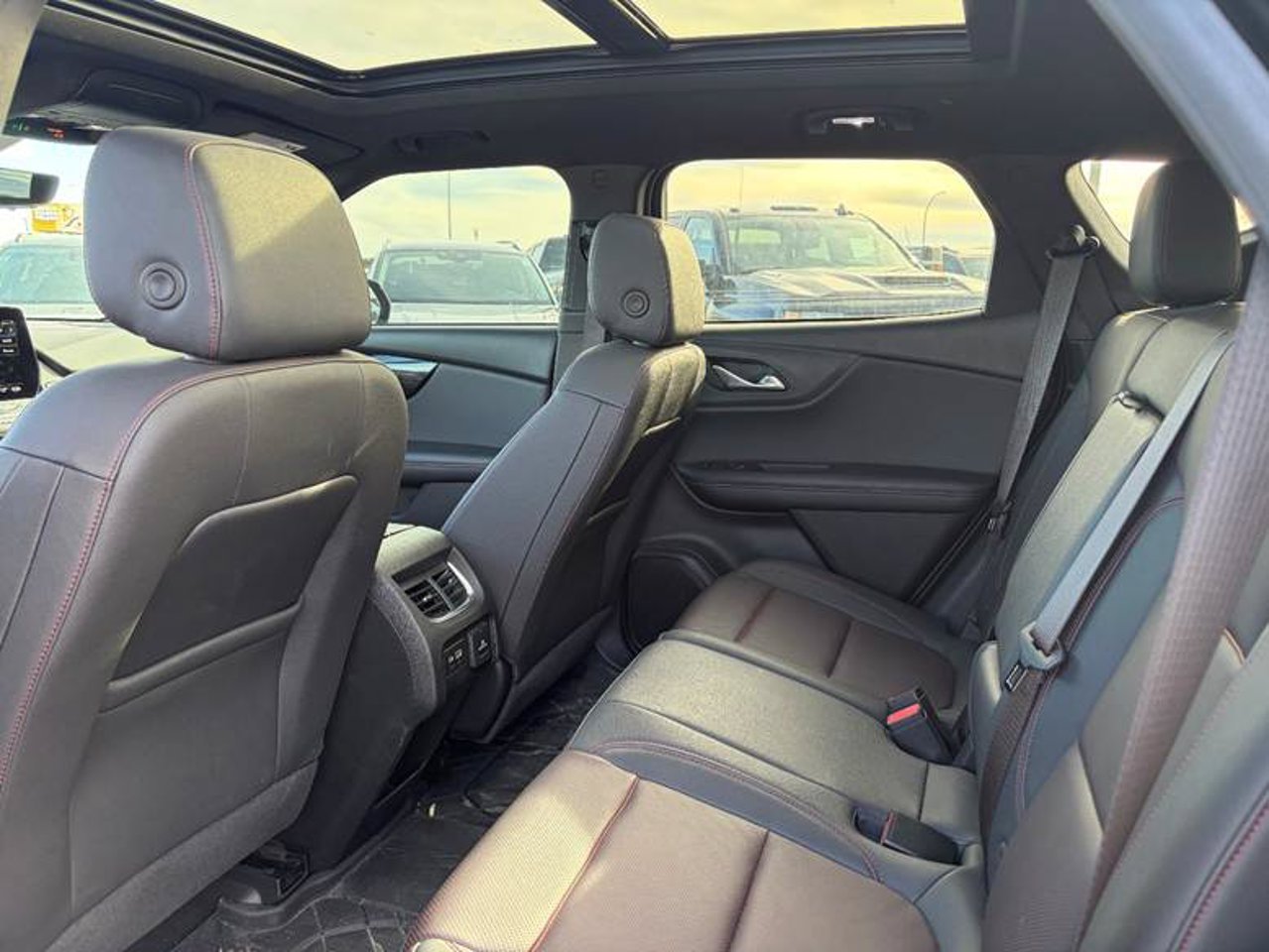 2024 Chevrolet Blazer AWD 4dr RS Black Sherwood Park - photo #5