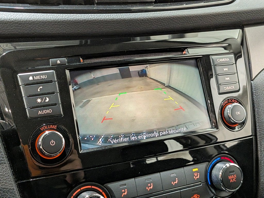 2023 Nissan Qashqai FWD S CVT Grey Val-David - photo #2