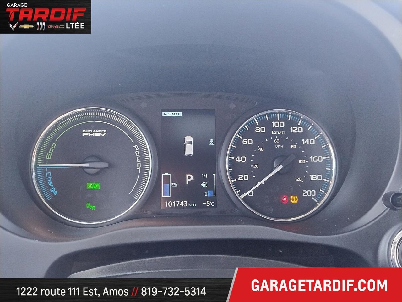 Mitsubishi Outlander PHEV 2018 Blanc Mont-Laurier - photo #14