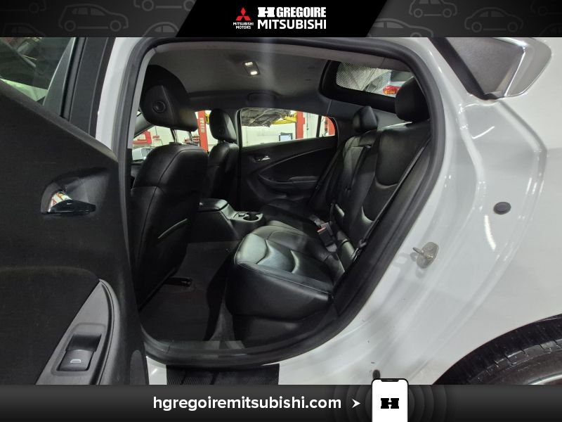 Chevrolet Volt MA4527 | LT * Plug In Hybrid *Mags * Caméra * Cuir 2018 Blanc Laval - photo #28