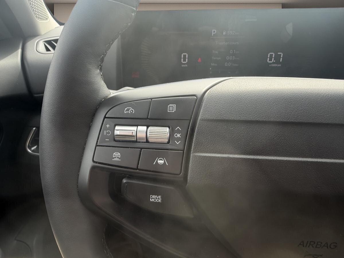 2025 Kia K4 White  - photo #8