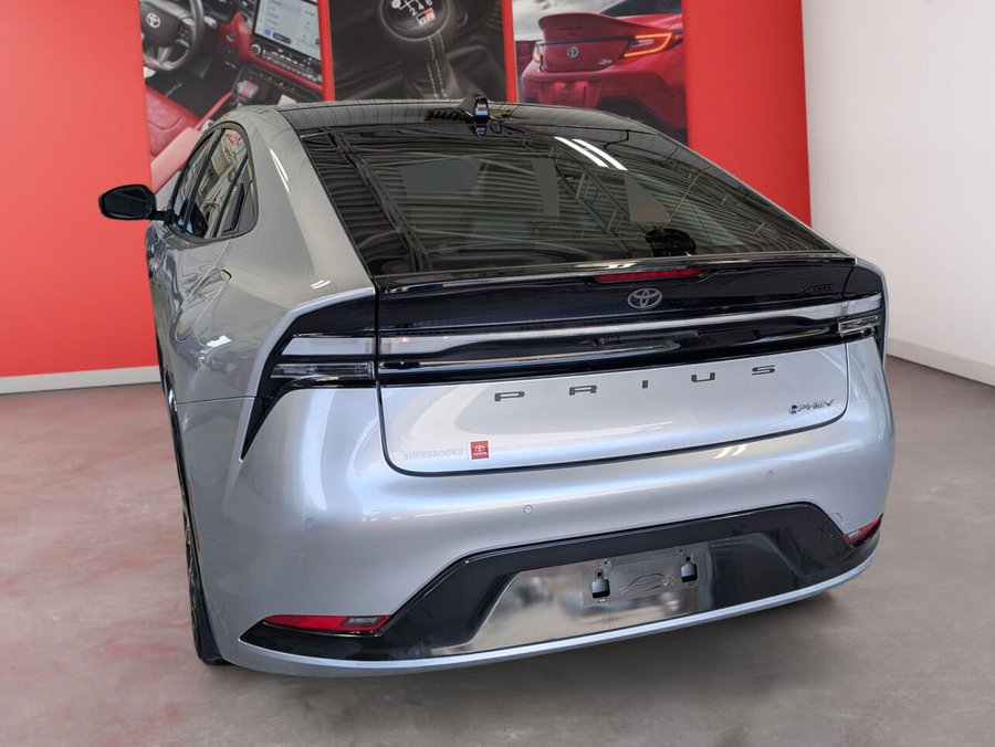 2025 Toyota Prius Prime 2025 Cutting Edge Silver