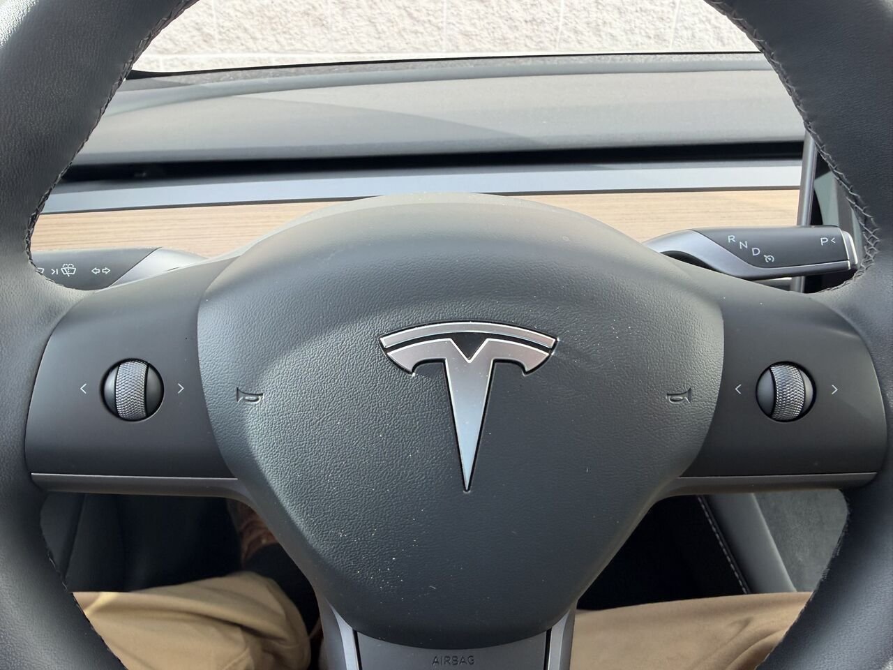 Tesla Model 3 LONG RANGE AWD 2023 Rouge Laval - photo #24