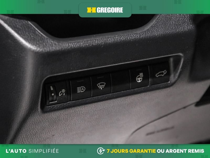 Toyota Rav 4 822222 | XLE AWD AUTO A/C TOIT MAGS NAV CAM RECUL BLEUTOOTH 2019 Bleu Laval - photo #16