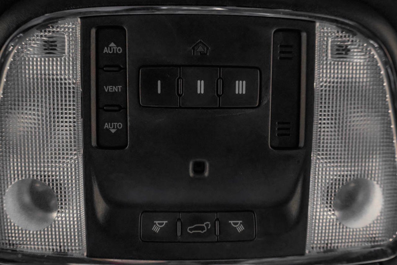 2016 Jeep Grand Cherokee 4WD 4dr Limited Black Sherwood Park - photo #28