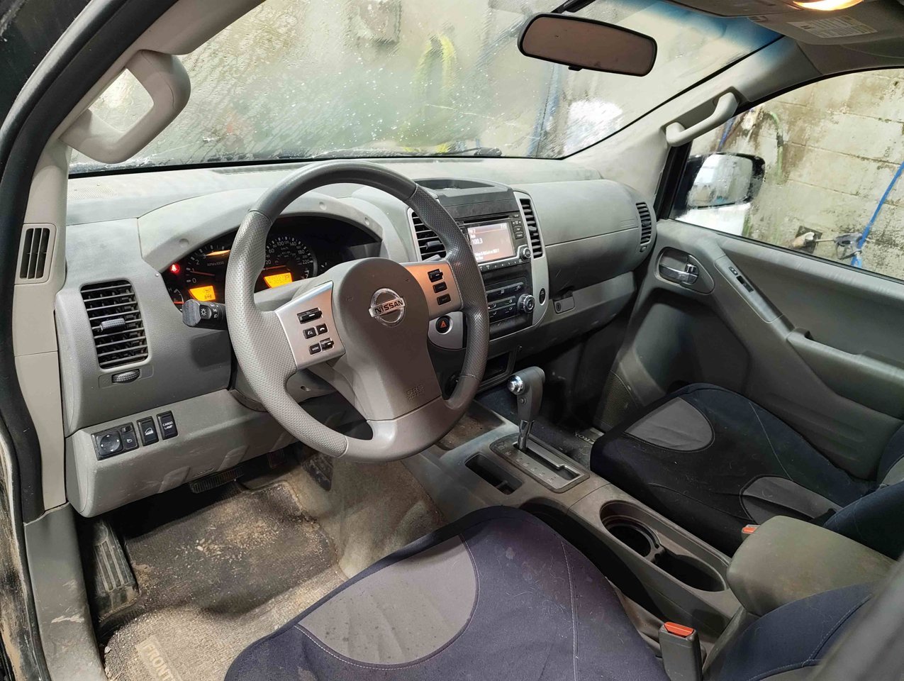 2016 Nissan Frontier 4WD Crew Cab LWB Auto SV Black Sherwood Park - photo #6