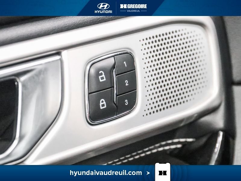 Ford Explorer YP227 | ST BANCS CAPITAINE PNEUS/FREINS NEUFS 2021 Rouge Laval - photo #18