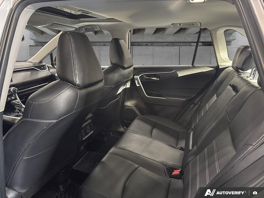 2023 Toyota RAV4 2602495A | XLE Silver Edmonton - photo #23