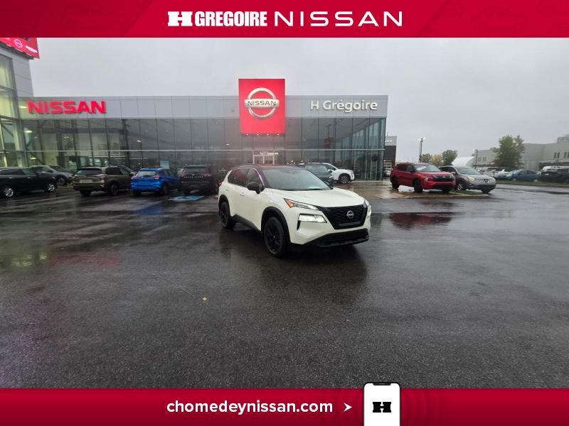 Nissan Rogue SV Moonroof * AWD *Carplay * Bancs Chauffants 2023 Blanc