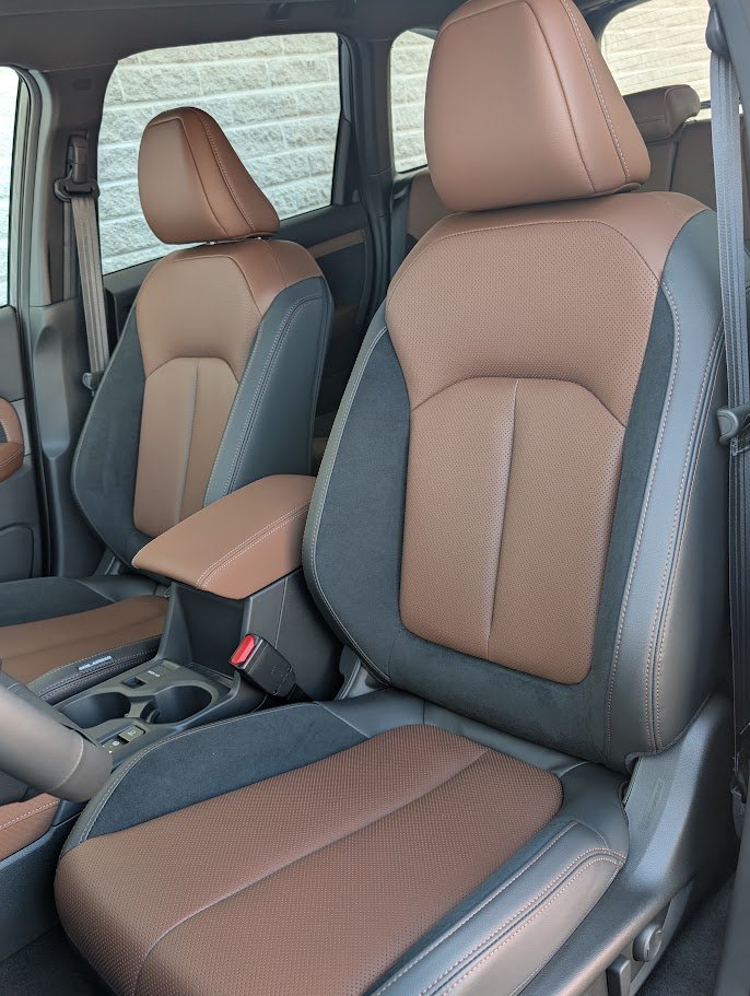 SUBARU Forester PREMIER HYBRIDE 2026 Blanc cristal nacré Saint-Hyacinthe - photo #5