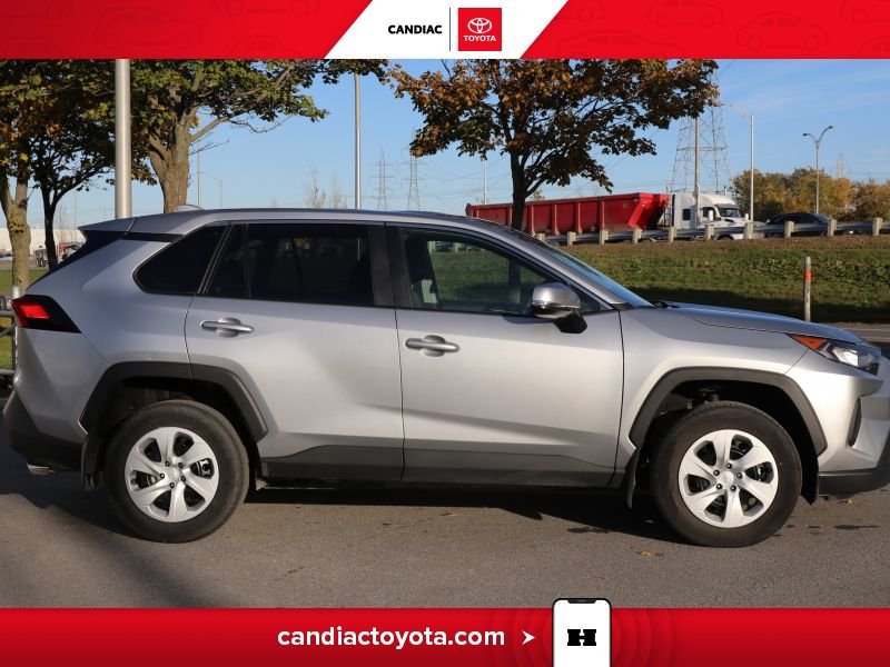 2025 Toyota Rav 4 Silver Laval - photo #11
