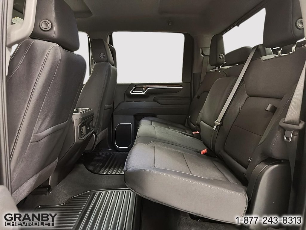 CHEVROLET Silverado 2500HD K2500 HD SILVERADO CREW CAB LT L/BOX DURAMAX (1LT) | B26-0669 2026 NOIR Granby - photo #10