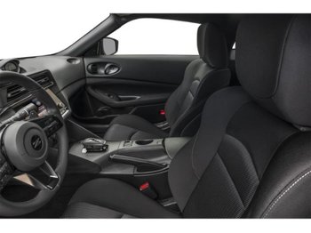 Nissan Z Sport