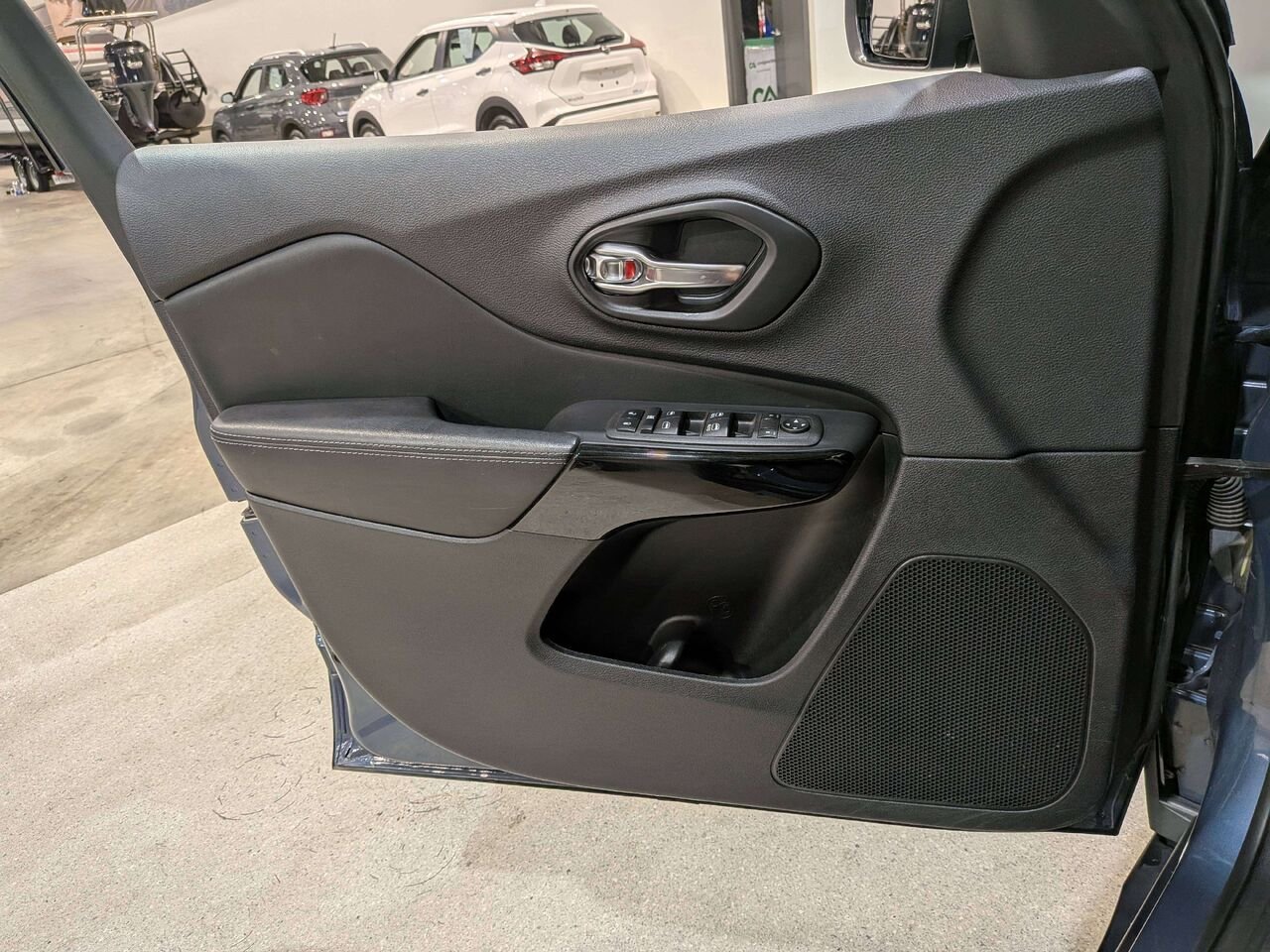 Jeep Cherokee 2022 Bleu Val-David - photo #33