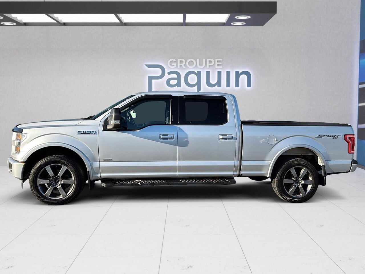 Ford F-150 2017 Argent Rouyn-Noranda - photo #2
