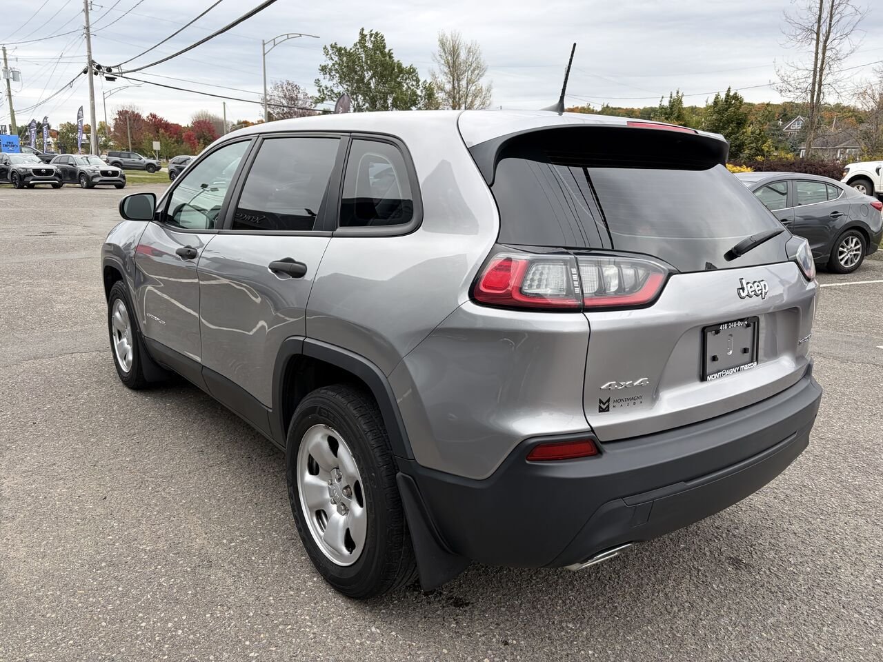 2019 Jeep Cherokee Sport 4x4 Silver Montmagny - photo #6
