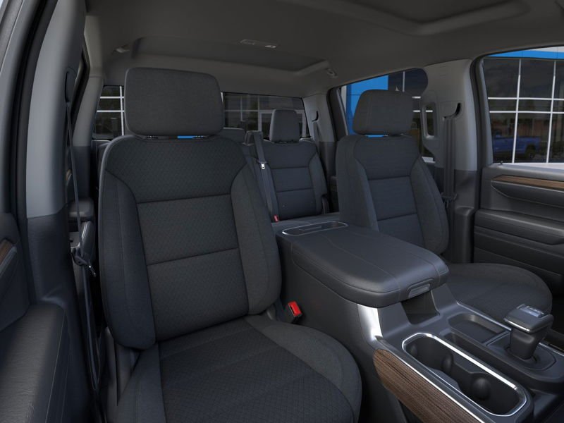 2026 CHEVROLET Silverado 1500 RST cabine multiplace 4RM 157 po RADIANT RED TINTCOAT Montmagny - photo #5