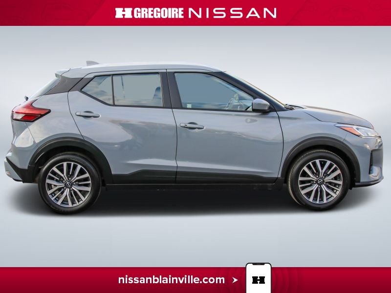 2024 Nissan Kicks Grey Blainville - photo #10