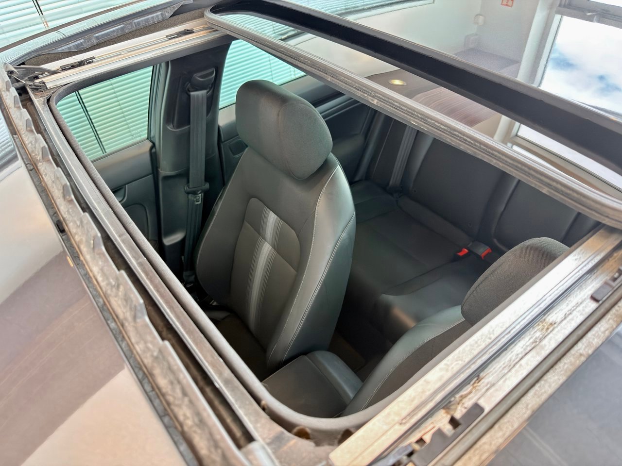 2023 Honda Civic Sedan gray Notre-Dame-des-Prairies - photo #12
