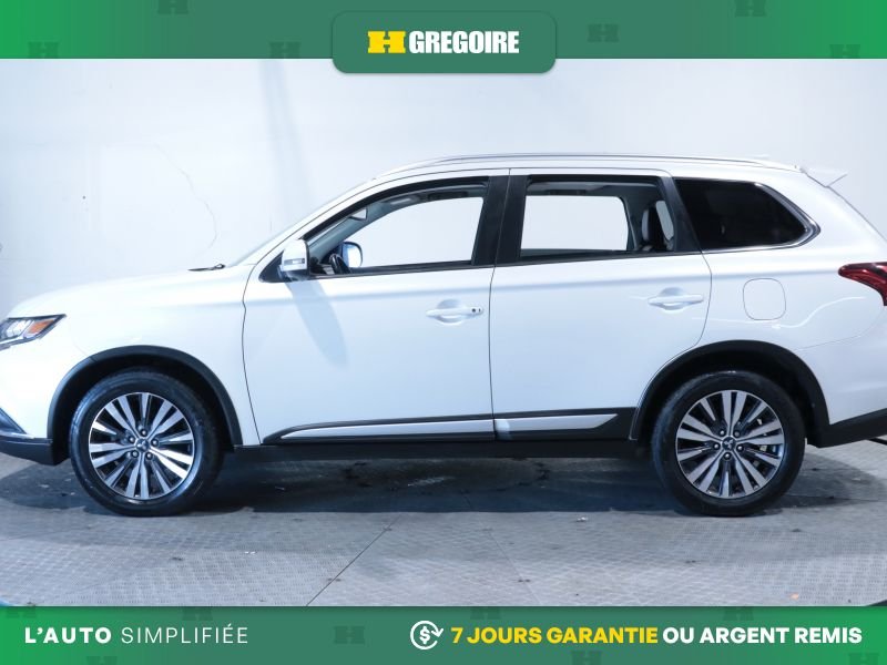 Mitsubishi Outlander 822416A | EX-L AWD AUTO AC CUIR TOIT MAGS CAM RECULE 2020 Blanc Laval - photo #4