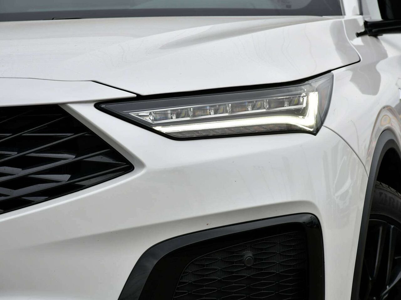 2025 Acura MDX Platinum Elite A-spec - Acura Certified White Etobicoke - photo #3