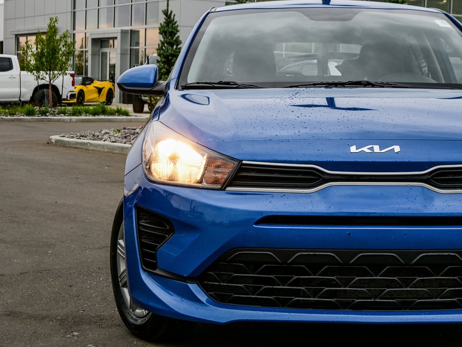 2023 Kia Rio 5-door LX+ 1.6L CVT | Heated Bucket Seats Blue