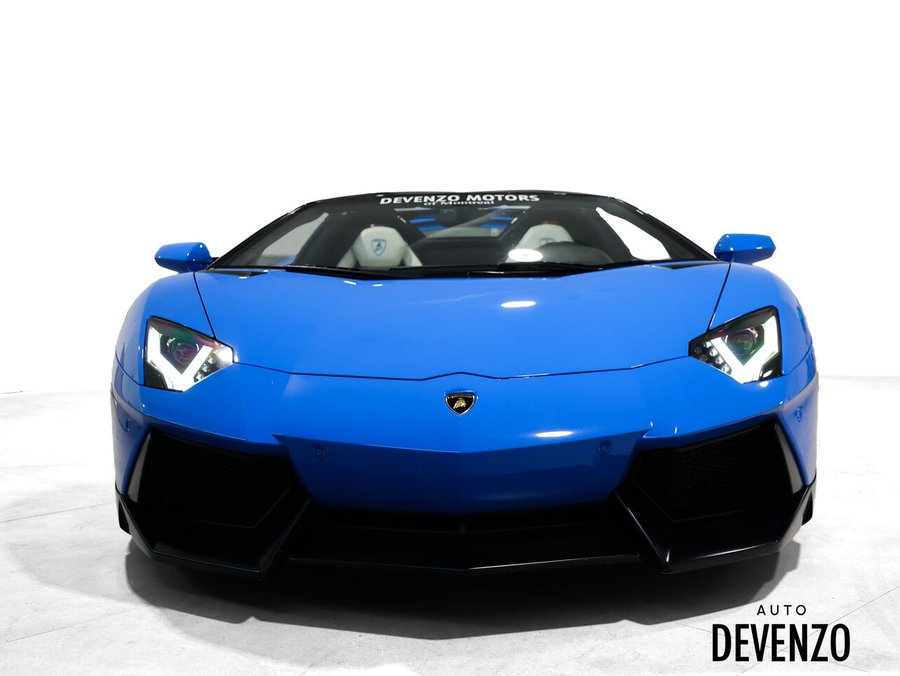 2015 Lamborghini Aventador 2015 Blue