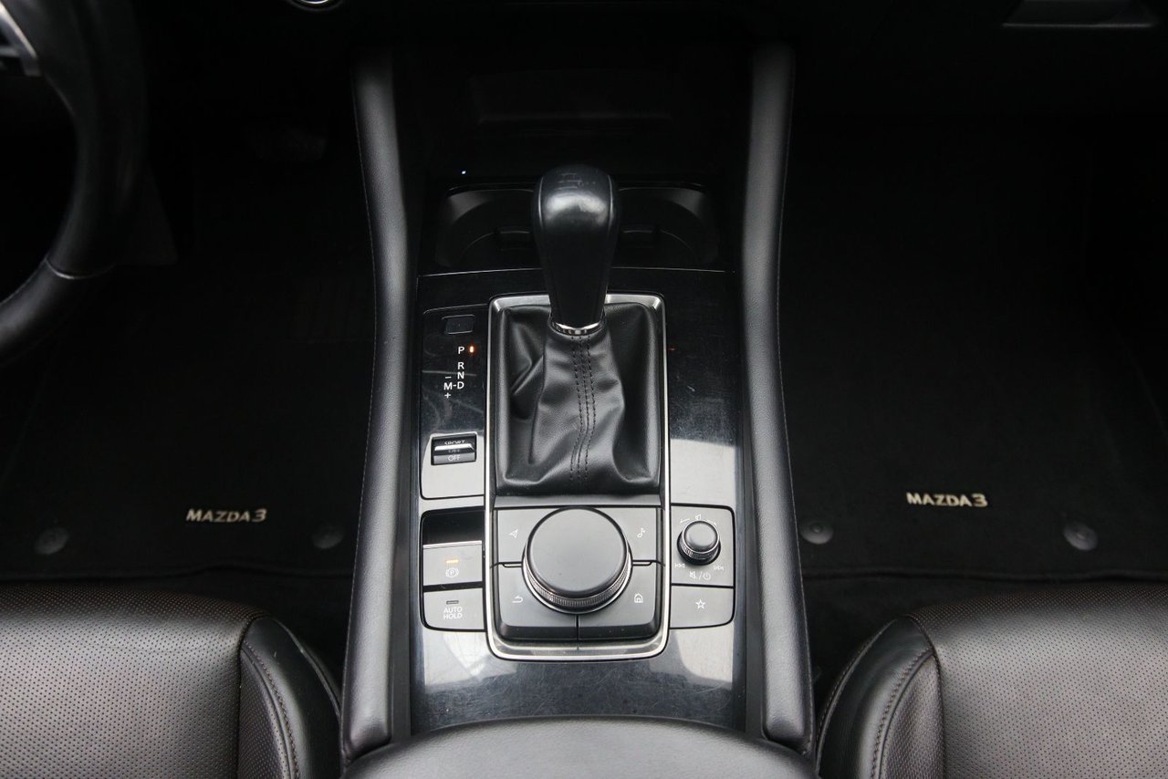Mazda Mazda3 GT w/Turbo 2024 Gris Baie-Comeau - photo #8