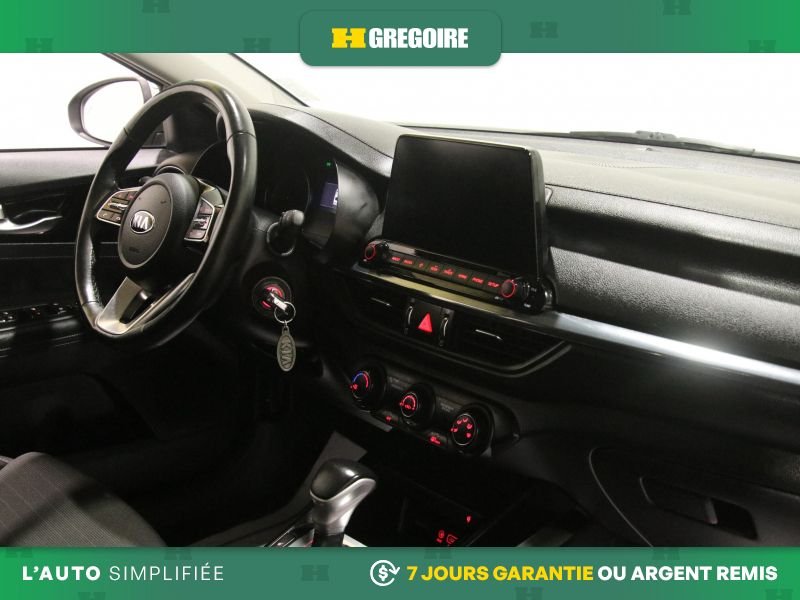 Kia Forte 822316 | EX AUTO AC GR ELECT MAGS CAM RECUL BLEUTOOTH 2021 Argent Laval - photo #30