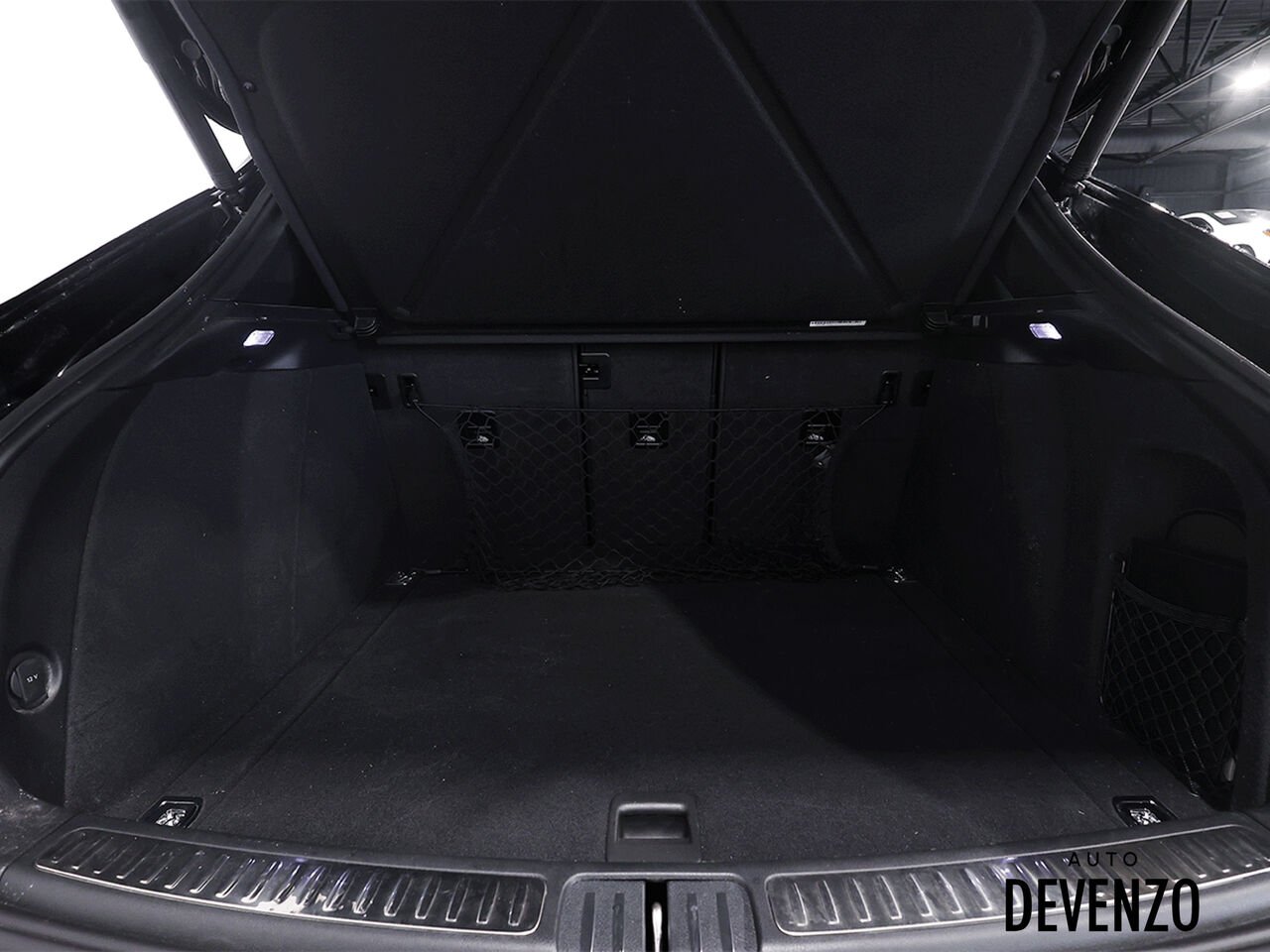 Porsche Macan 2023 Noir Saint-Eustache - photo #20