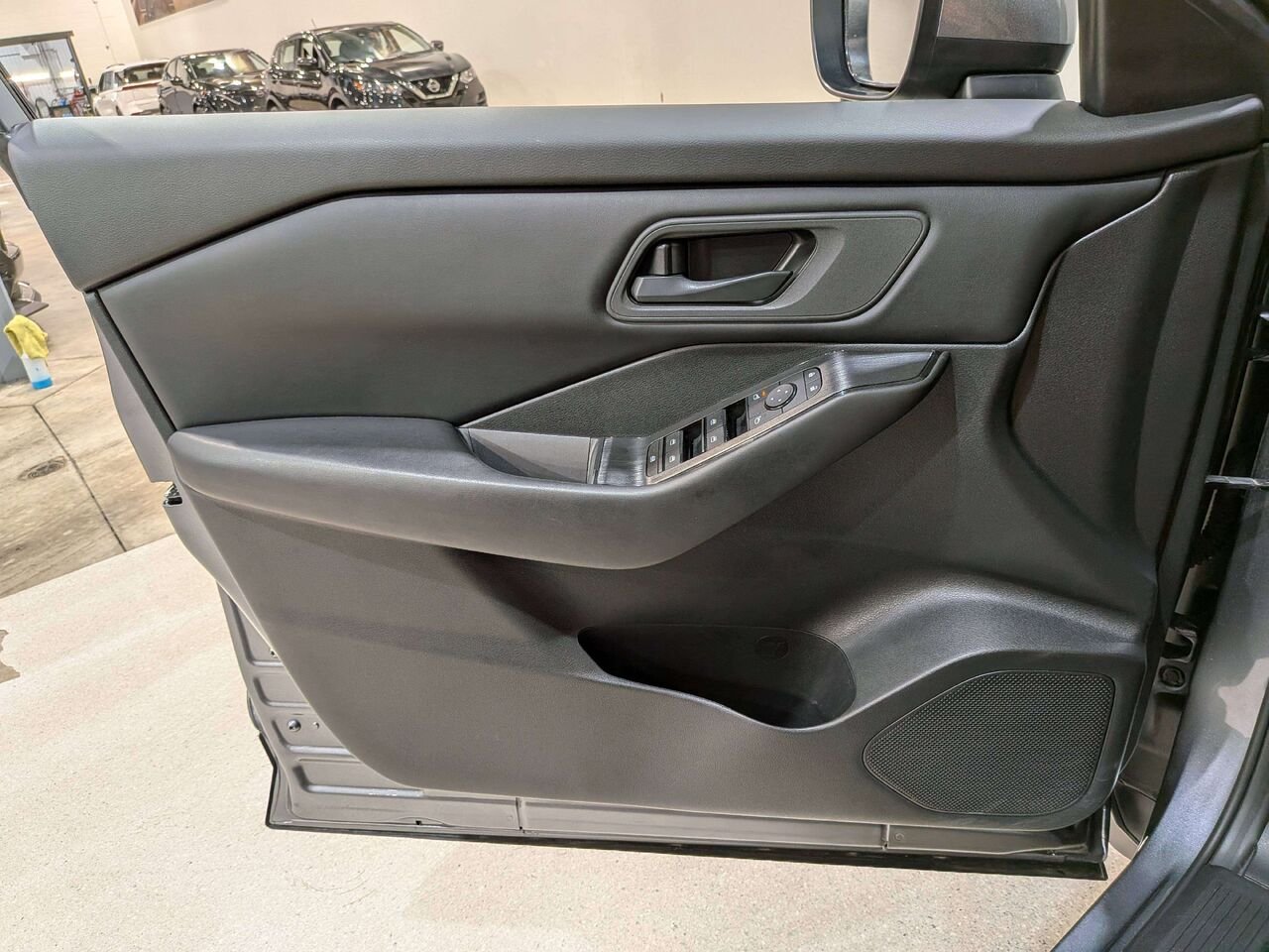 2024 Nissan Rogue AWD S Grey Val-David - photo #32