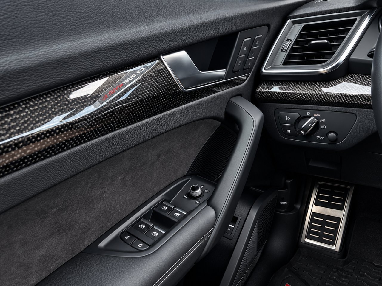 Audi SQ5 Technik 2019 Bleu Granby - photo #19